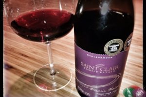 2013 Saint Clair Vicar’s Choice Pinot Noir, Marlborough