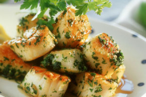 Cooking with Wine and Making Scallops with Savory White Wine Sauce Recipe